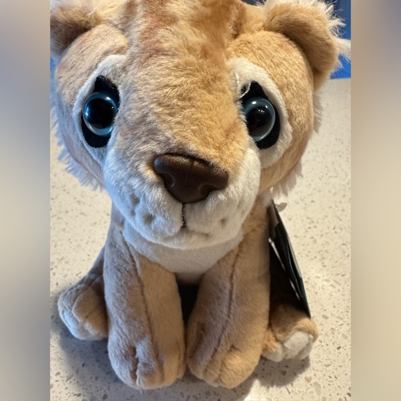 Wicked Cowardly Lion Adorable Plush Toy NWT - Picture 2 of 6